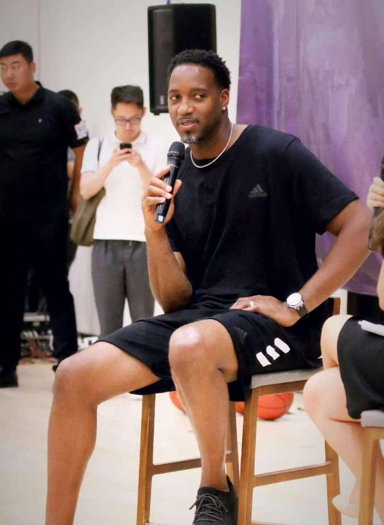 手显著降低 手显著降低