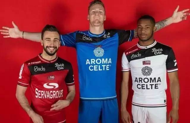 客场惊险取 客场惊险取